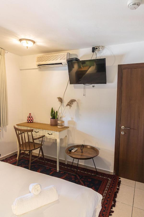 อราซิม โฮเต็ล Hotel Metula ภายนอก รูปภาพ